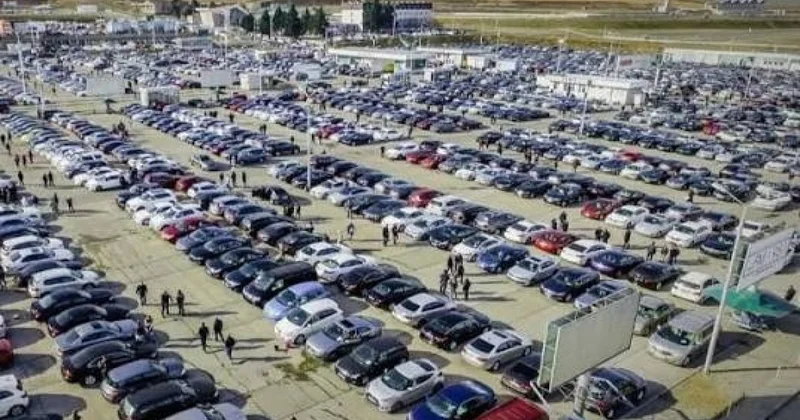 Azərbaycan Gürcüstandan ən çox avtomobil idxal edən beşinci ölkə olub