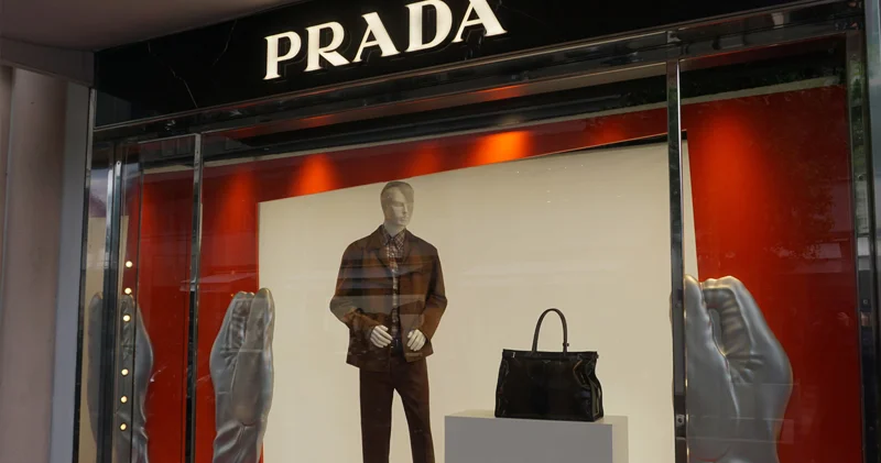Aİ lüks moda nəhənglərinin satılmayan məhsulları məhv etməsinə qadağa qoydu