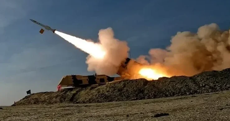 ABŞ nin Küveytdəki bazası və Bubiyandakı radar kompleksləri məhv edildi SEPAH hücum edib