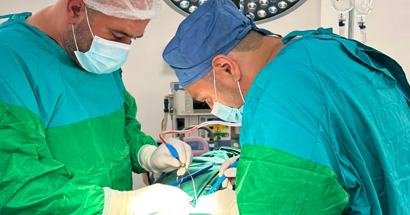 Referans MediPark Hospitalda regionda ilk neyrocərrahiyyə əməliyyatı uğurla icra olunub