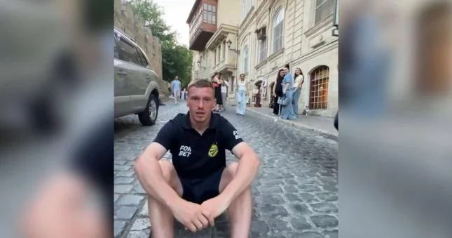 Belarus klubu yeni transferini İçərişəhərdə təqdim etdi Video