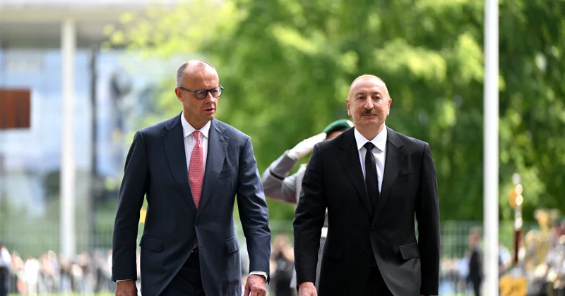 İlham Əliyev Almaniya Kanslerini Azərbaycana səfərə dəvət etdi