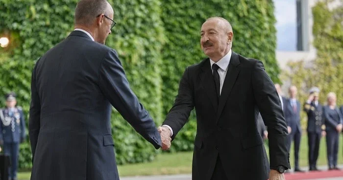Prezidentin Almaniya səfəri ilə bağlı Video