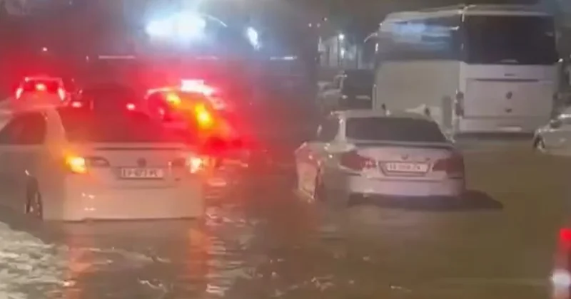Tbilisini su basdı Video