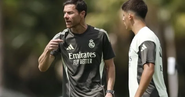 Xabi Alonso Arda Güleri TƏRİFLƏDİ