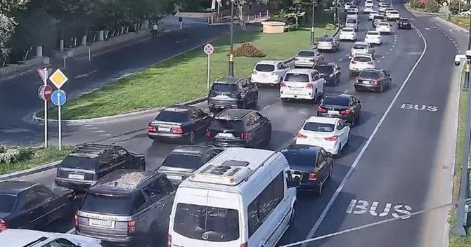 Bakının bu yollarında nəqliyyatın sıxlığı müşahidə olunur