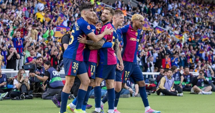 Barselona ilk oyununu səfərdə keçirəcək UEFA razılıq verdi