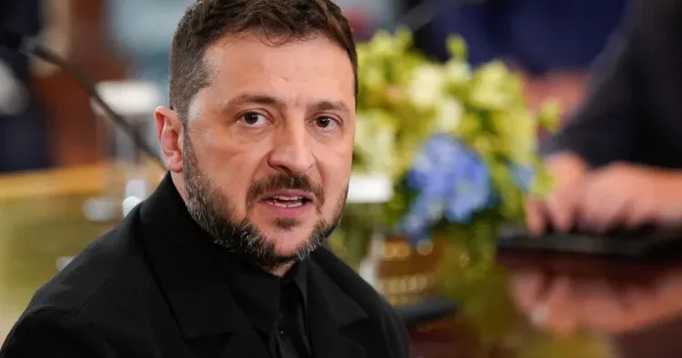Zelenski Flamingo raketini Ukrayna üçün uğurlu adlandırıb
