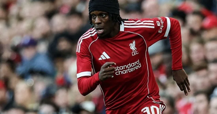 Liverpul un müdafiəçisi 1 ay oynamayacaq