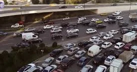 Şəhərlərdə nəqliyyat sıxlığının azaldılması kompleks yanaşma tələb edir NƏQLİYYAT EKSPERTİ ŞƏRH ETDİ