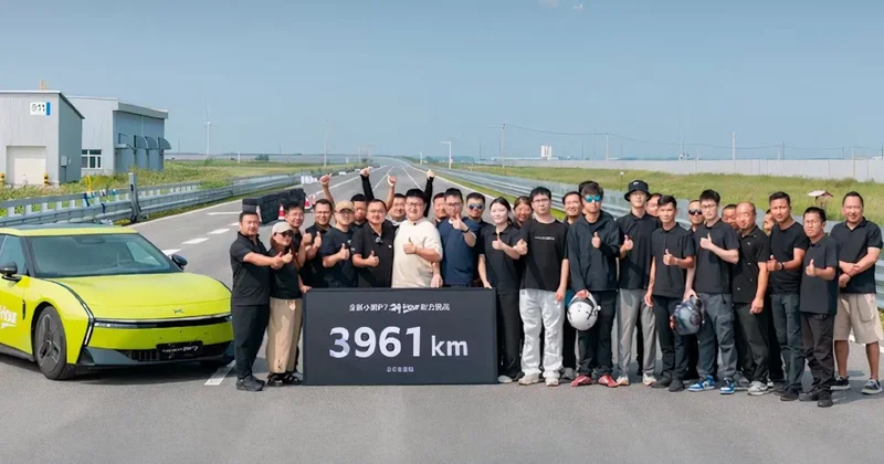 Çinin XPeng P7 elektromobili dünya rekorduna imza atıb