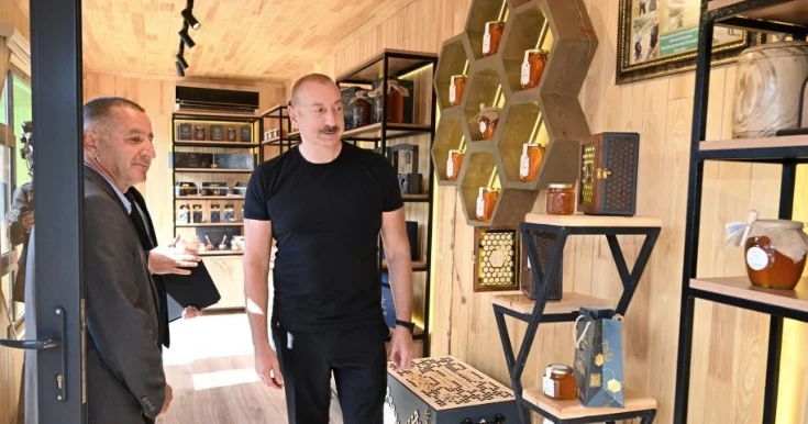 “Hər gün bal yeyirəm, qonaqlara göndərirəm” İlham Əliyev