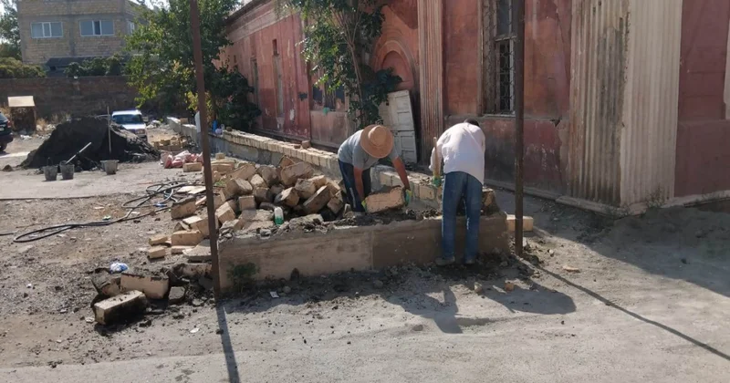 Gəncə Dövlət Filarmoniyasının Kamera zalının ərazisində qanunsuz tikintilərin qarşısı alınıb