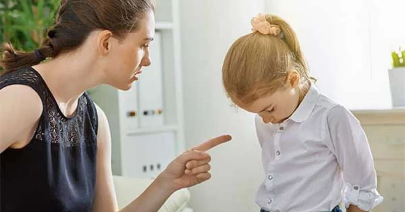 Məktəb məsləhətçisi qız şagirdə 100 dəfədən çox təcavüz etdi
