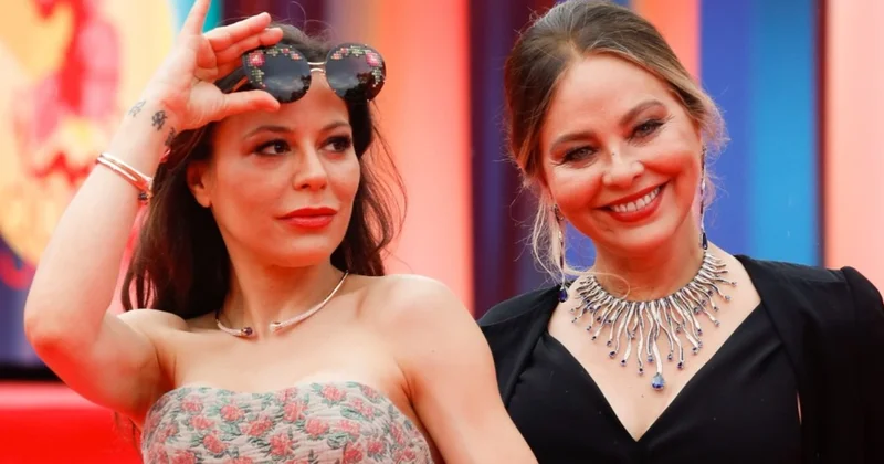 Ornella Mutinin qızı Rusiya vətəndaşlığı üçün müraciət edəcək