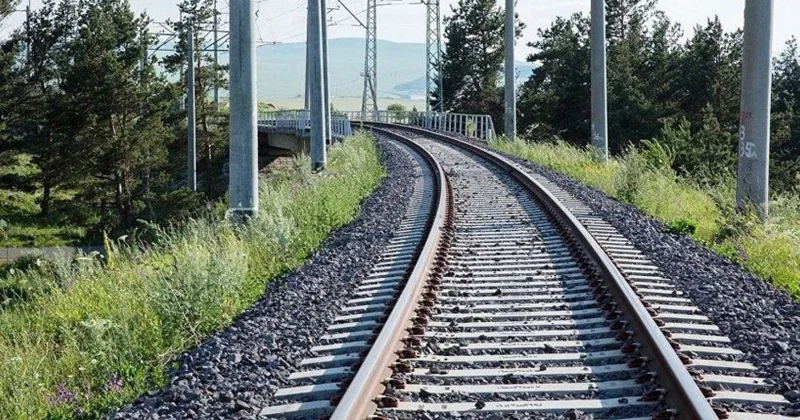 "Naxçıvanda dəmir yolu tam müasirləşdiriləcək"