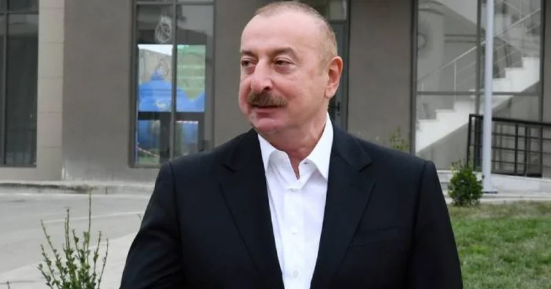 Qarşımızda duran əsas hədəf ölkəmizin suverenliyini tam bərpa etmək idi Dövlət başçısı
