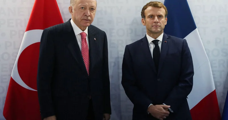 Makron və Ərdoğan Azərbaycan Ermənistan sülh prosesi haqqında fikir mübadiləsi aparıb
