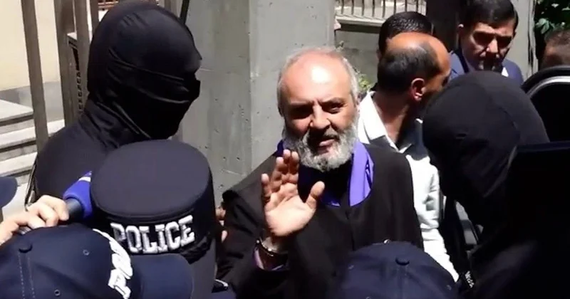 Ереванский суд продлил срок Баграту Галстаняну