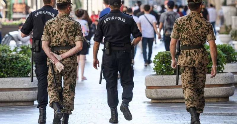 Polis hər yerdə bu qadını axtarır FOTO