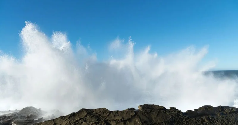 Sualtı nəhəng oyanır: Axial Seamount vulkanı bu il püskürə bilər