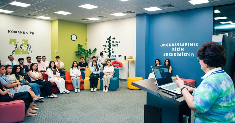 Bank of Baku da “Hepatiti tanı, səhhətini qoru” seminarı baş tutub