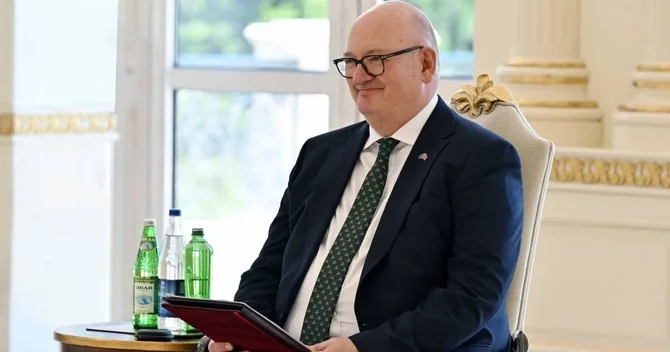 Britaniya səfiri: Londonda Azərbaycan dilini öyrənərkən BAKU TV nin xəbərlərinə baxırdım