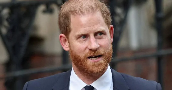 Принца Гарри и Элтона Джона обязали выплатить $13 млн издателю The Daily Mail