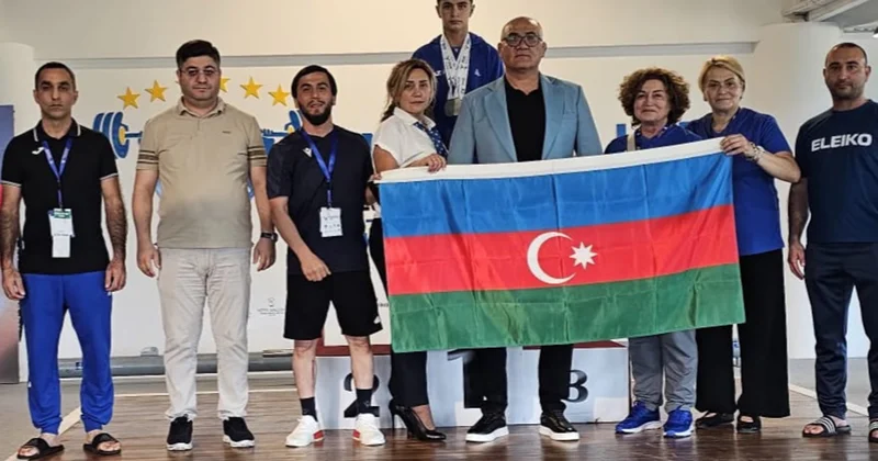 Məhəmməd Rüstəmli Avropa birinciliyində 2 gümüş və 1 bürünc medal qazandı