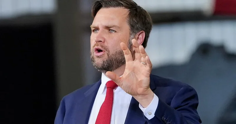 Вэнс заявил, что план Бессента позволит экономике США расти быстрее госдолга