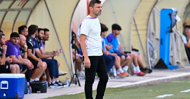 Premyer Liqanın ilk turu legioner baş məşqçinin debütü ilə əlamətdar oldu