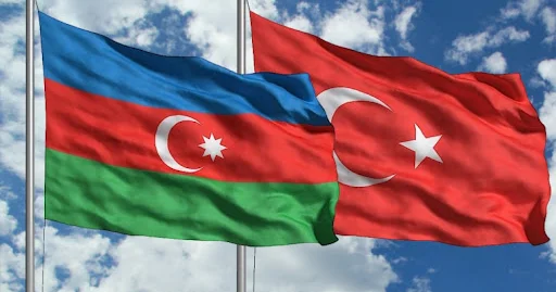 Türkiyə və bizim üçün kənar poliqonlarda müharibə düzəltmək taktikasını seçiblər