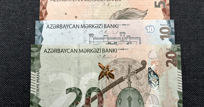 Bakıda işləyənlərin orta maaşı 1386 manata yüksəldi