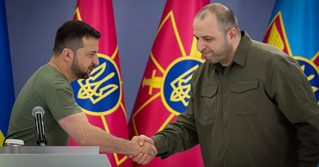 Zelenski onun vəzifəsini dəyişir