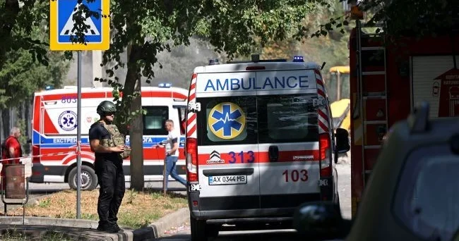 Удар по торговому центру в Кривом Роге: двое погибших, 15 раненых