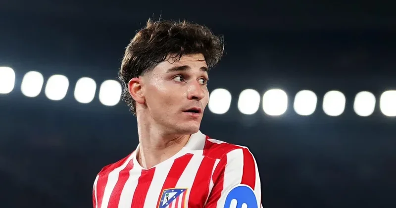 “Atletiko” azarkeşlərindən Xulian Alvaresə qarşı aksiya FOTO