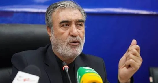 İran xarici qüvvələri regionu tərk etməyə çağırdı