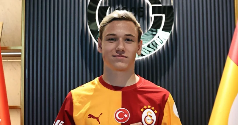 Rus futbolçu: “Qalatasaray”la çoxlu titullar qazanmaq istəyirəm”