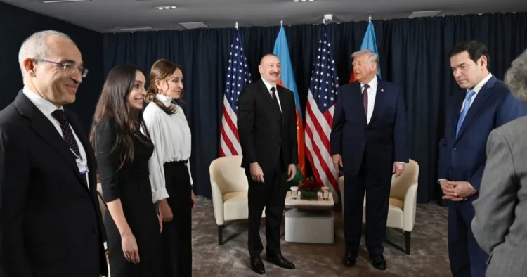 Azərbaycan və ABŞ prezidentləri görüşüblər FOTOLAR