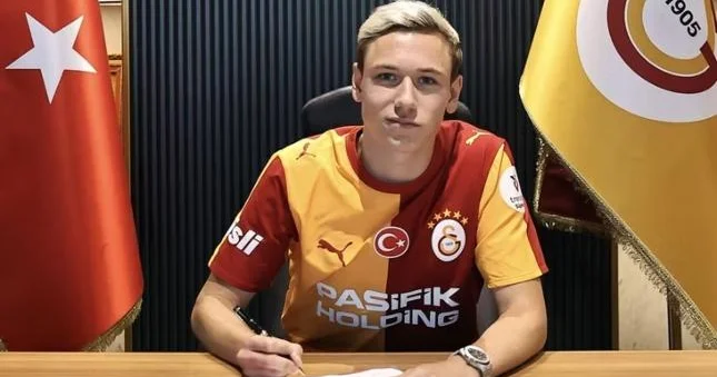 Rusiyanın ən bahalı ikinci futbolçusu oldu