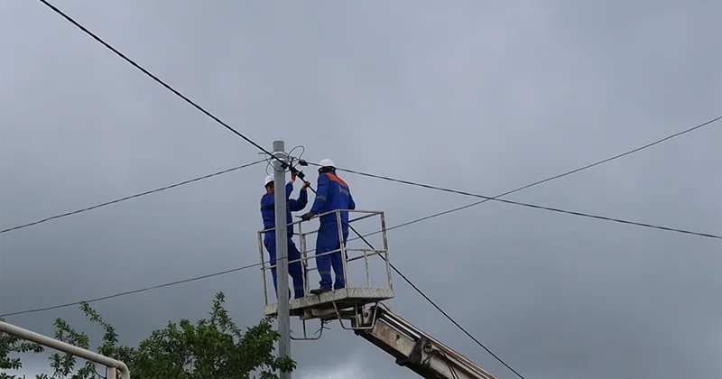 “Azərişıq” Gədəbəydə yeni güc mərkəzləri quraşdırdı Video