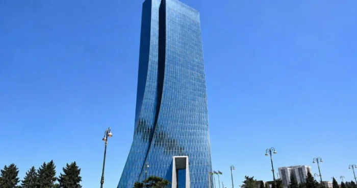 Zolotaya Korona ilə köçürmələr niyə dayanıb? Mərkəzi Bank açıqladı