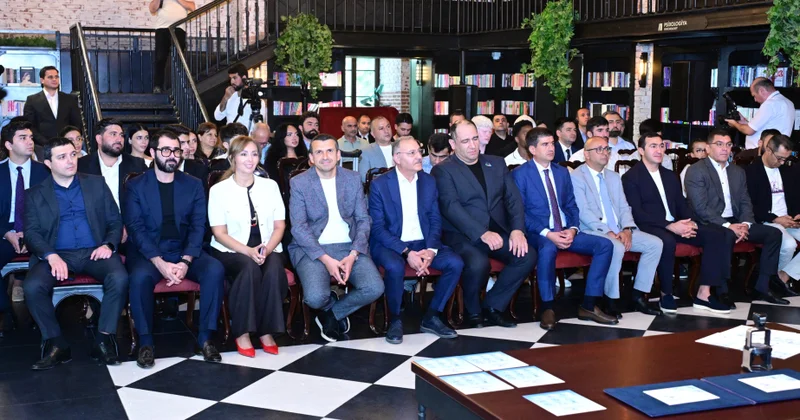 Milli Paralimpiya Komitəsinin 30 illik yubileyinə həsr olunmuş poçt markası təqdim edilib
