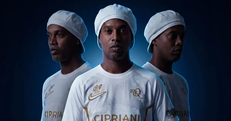 Ronaldinyo İtaliya klubuna transfer olundu