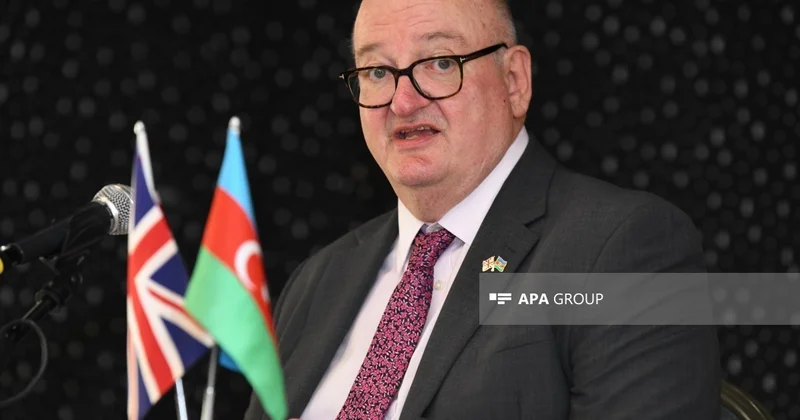 Посол Британии поддержал позицию Азербайджана по Украине