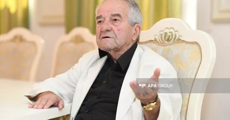 “Deyir xalqa xidmət edirəm, ay yetim, toyda oxuyub pul qazanmısan da” Seyran Səxavətlə MÜSAHİBƏ