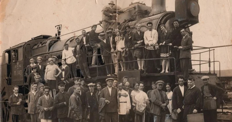 Bir çamadan sevinc Rafael Hüseynov yazır