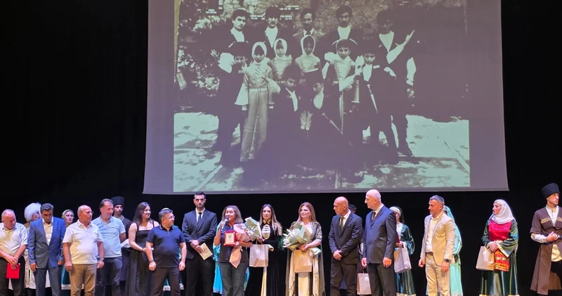 Beynəlxalq Qafqaz Rəqs və Musiqi Festivalı Azərbaycan nümayəndə heyəti Balıkəsirdə