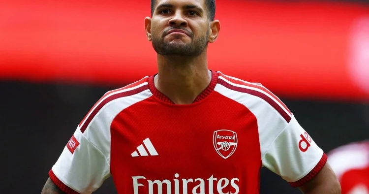 Arsenal ın yeni transferi zədələndi