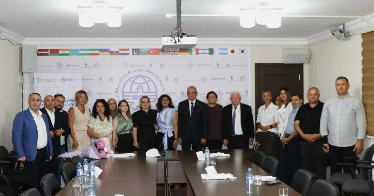 BAMF da “Natiqlik mədəniyyətinin regionlarda təbliği” mövzusunda tədbir keçirilib